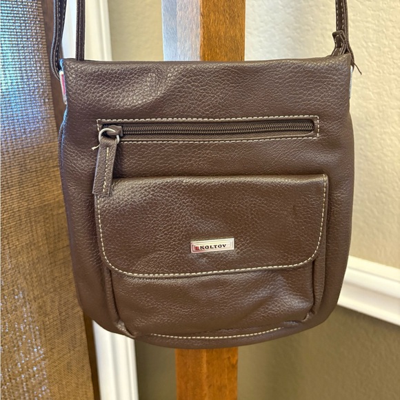 Koltov Handbags - NWOT Koltov Brown Crossbody